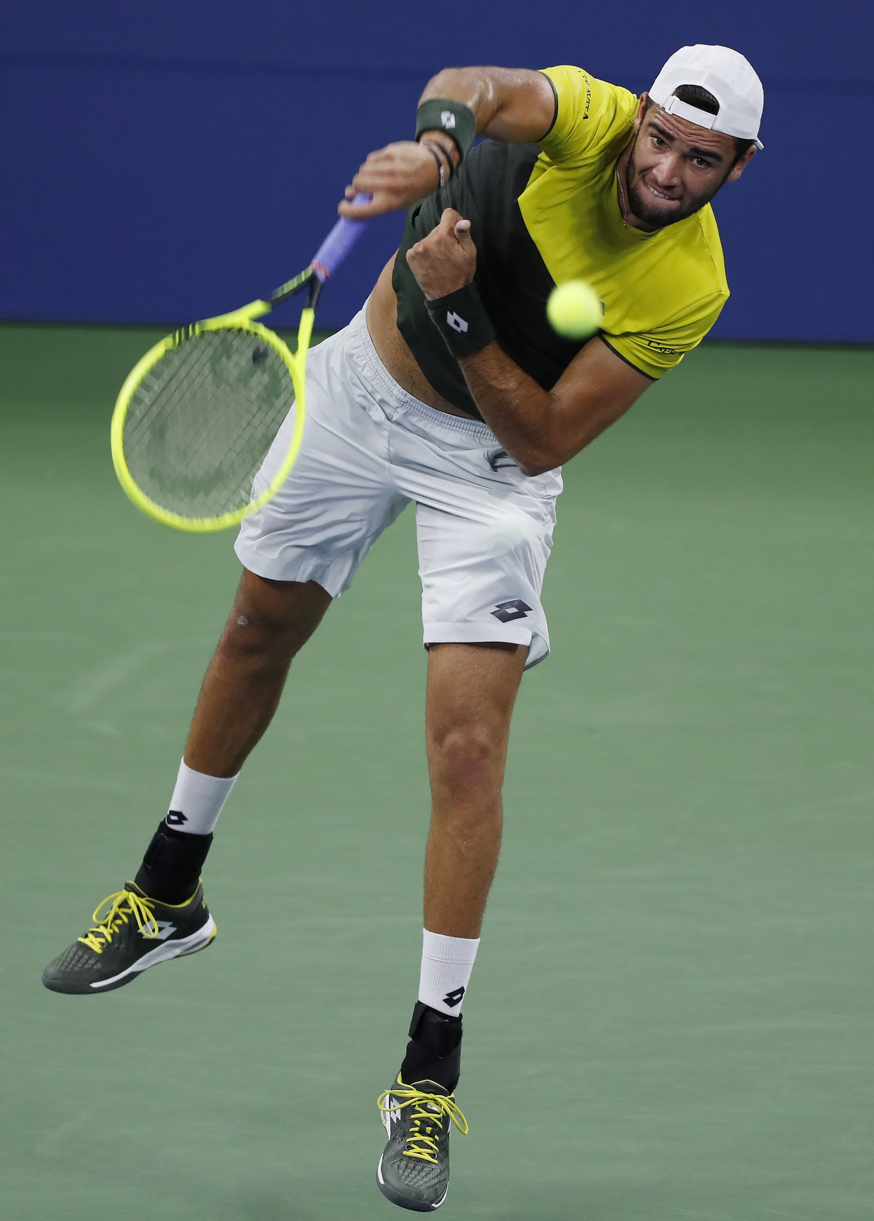 绩顿时下滑 绩顿时下滑