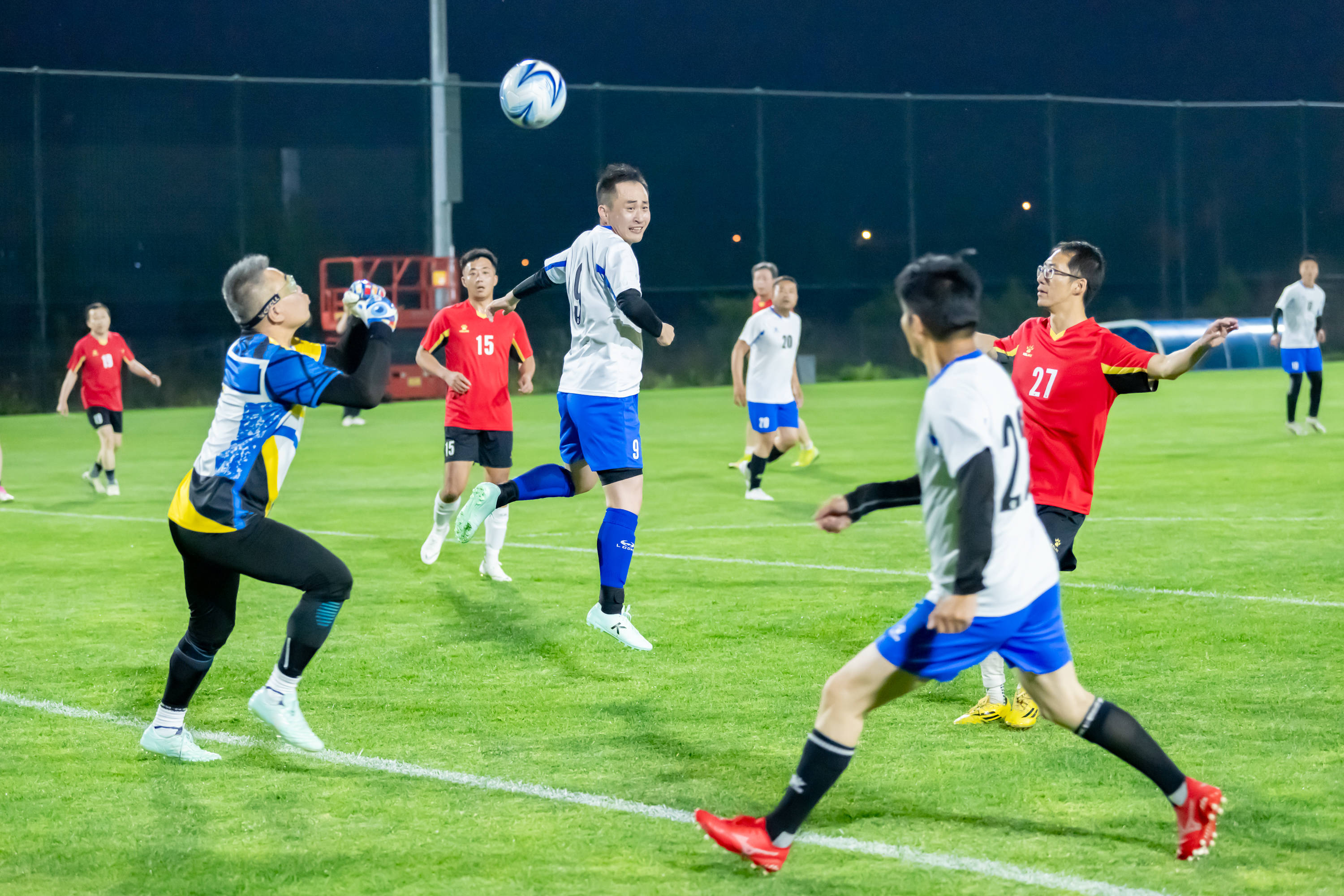 下半场凭借 下半场凭借